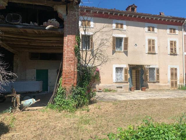 Villa Indipendente in vendita a Piemonte, Alessandria