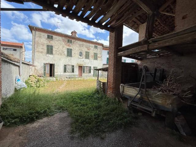 Rustico in vendita a Piemonte, Alessandria