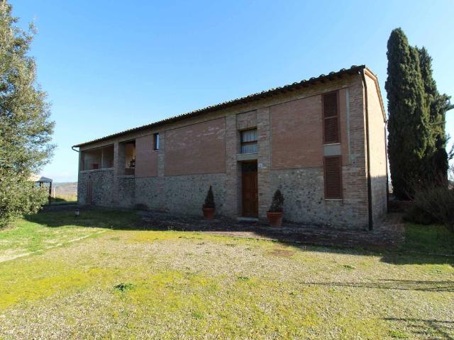 Rustico in vendita a Siena, Toscana