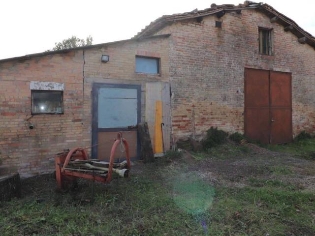 Rustico in vendita a Costalpino, Siena