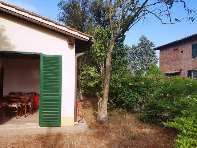 Rustico in vendita a Peruzza, Siena