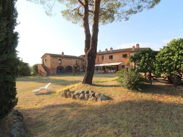 Rustico in vendita a Siena, Toscana