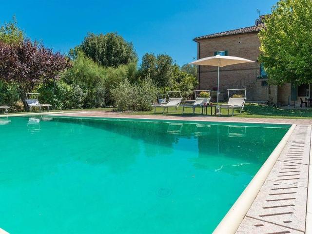 Rustico in vendita a Siena, Toscana