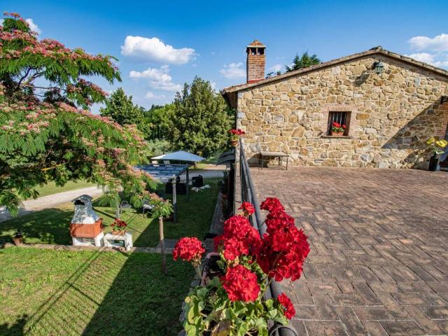 Rustico in vendita a Siena, Toscana