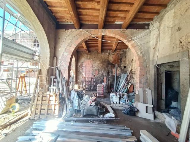 Rustico in vendita a Signa, Toscana