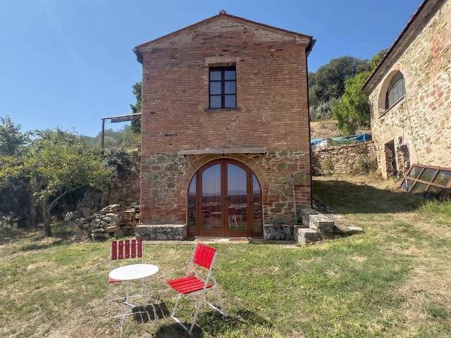 Rustico in vendita a Sinalunga, Siena