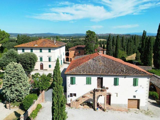Rustico in vendita a Sinalunga, Siena