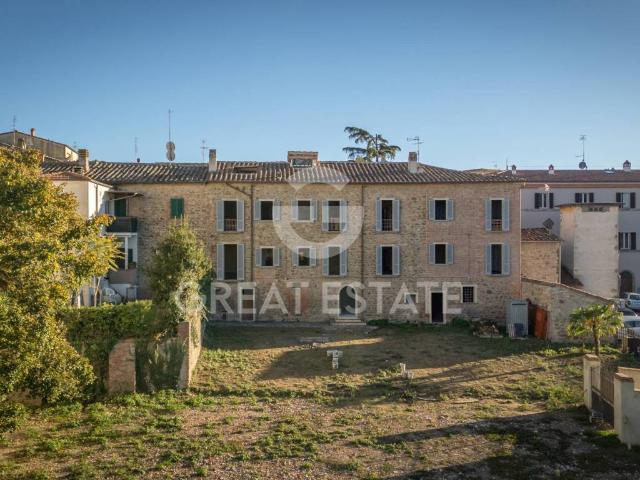 Rustico in vendita a Sinalunga, Siena