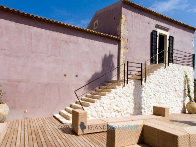 Rustico in vendita a Siracusa