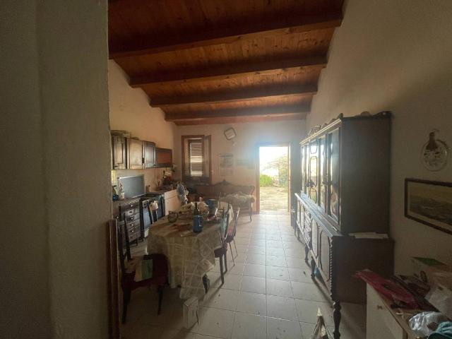 Rustico in vendita a Isola, Siracusa