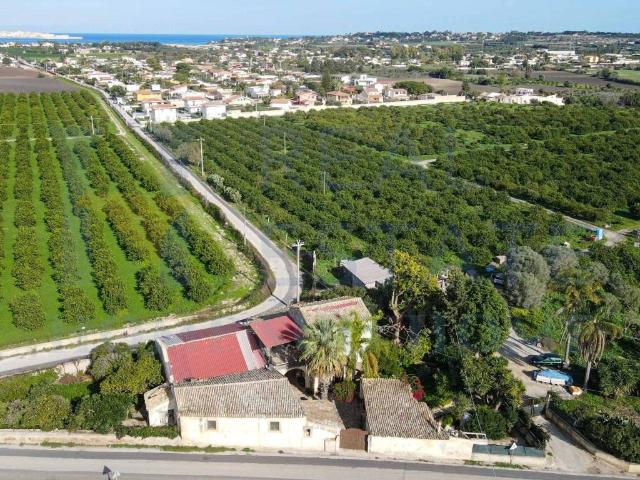 Rustico in vendita a Siracusa