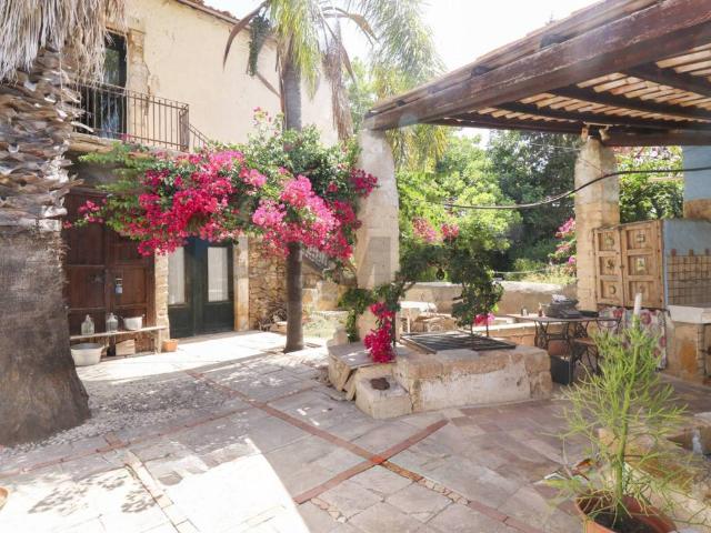Rustico in vendita a Fanusa, Siracusa