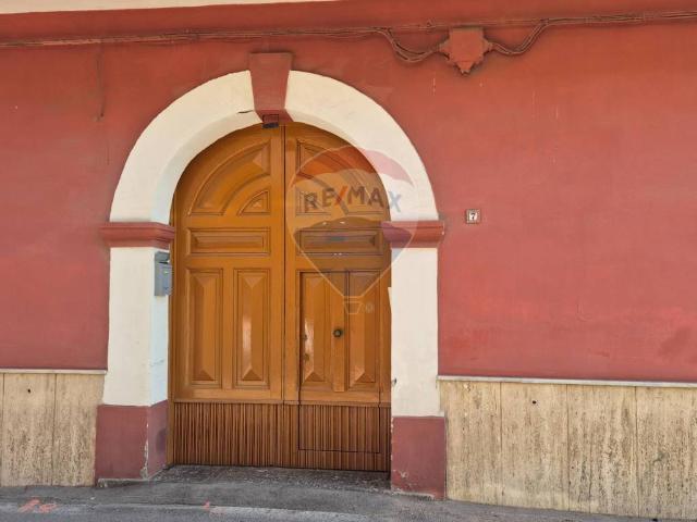 Rustico in vendita a Sirignano, Campania
