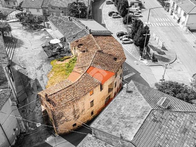 Rustico in vendita a Soave, Veneto