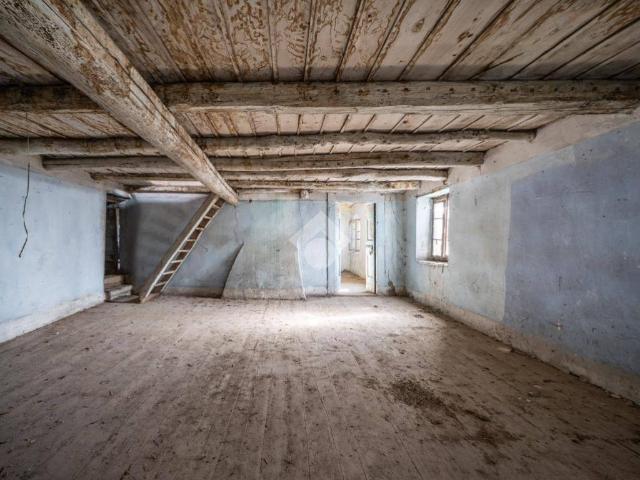 Rustico in vendita a Soave, Veneto