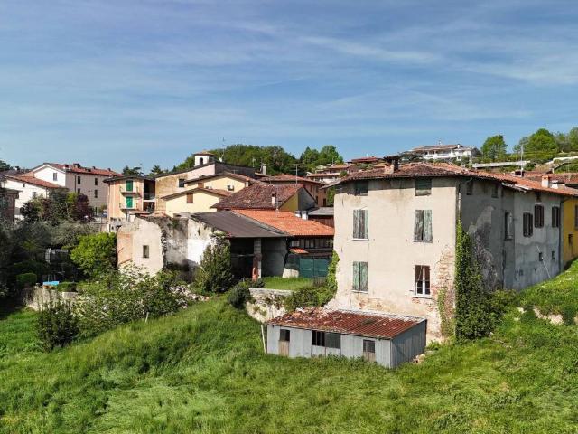 Rustico in vendita a Soiano Del Lago, Lombardia