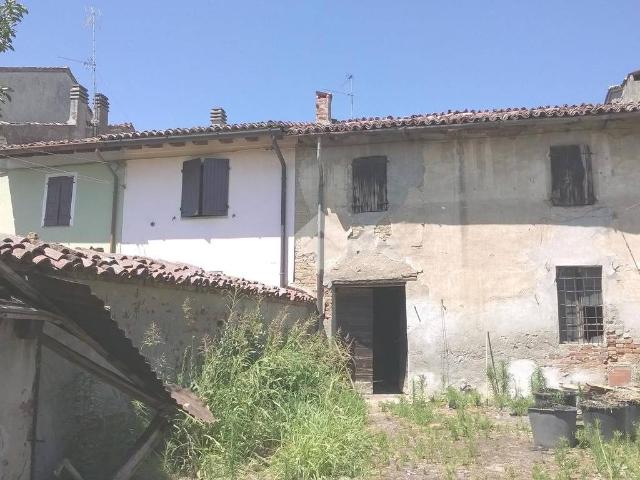 Rustico in vendita a Solarolo Rainerio, Lombardia
