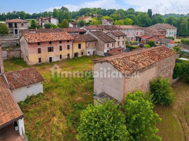Rustico in vendita a Solferino, Lombardia