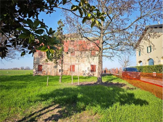 Rustico in vendita a Unione delle Terre d'Argine, Soliera