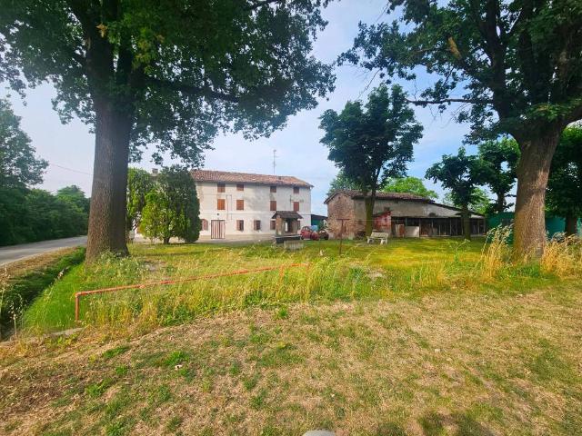 Rustico in vendita a Unione delle Terre d'Argine, Soliera