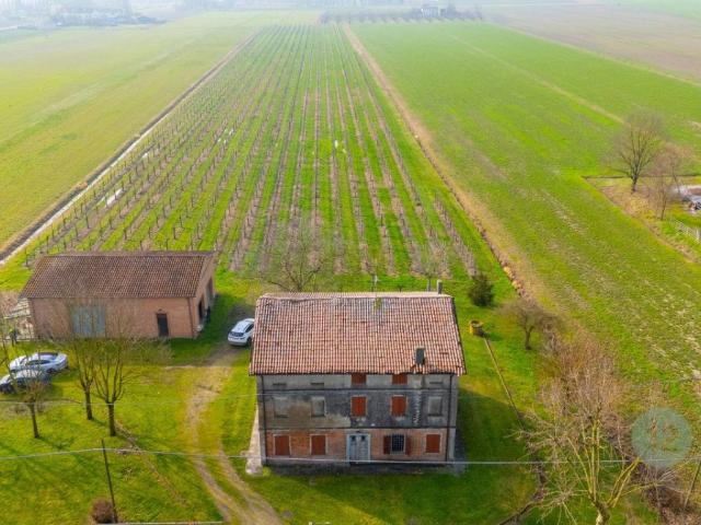 Rustico in vendita a Unione delle Terre d'Argine, Soliera