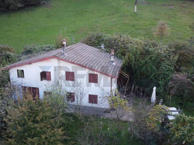 Rustico in vendita a Solto Collina, Lombardia