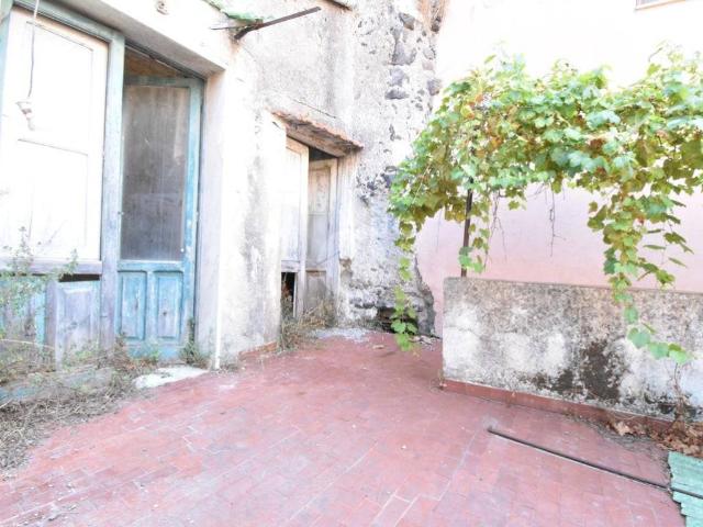 Rustico in vendita a Borgo Casamale, Somma Vesuviana
