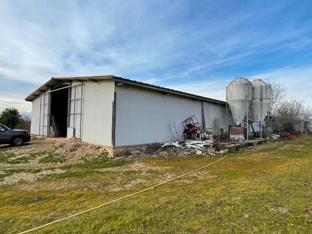 Rustico in vendita a Sommariva del Bosco, Piemonte
