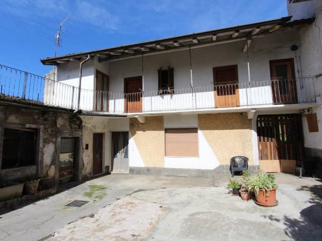 Rustico in vendita a Songavazzo, Lombardia
