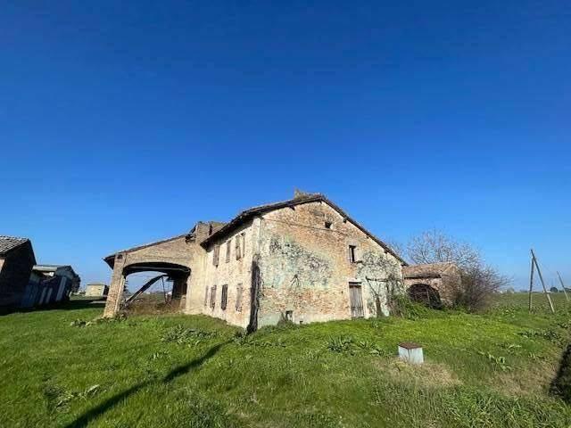 Rustico in vendita a Soragna, Reggio Emilia