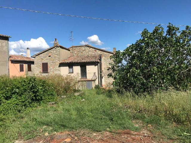 Rustico in vendita a Unione di Comuni Montani Colline del Fiora, Sorano