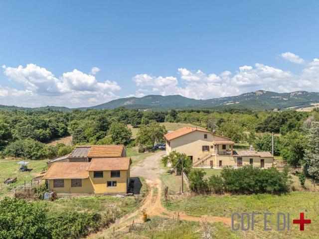 Rustico in vendita a Unione di Comuni Montani Colline del Fiora, Sorano