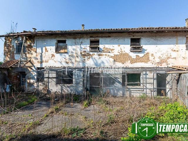 Rustico in vendita a Soresina, Lombardia