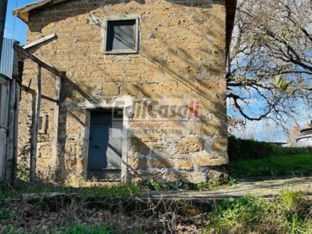 Rustico in vendita a Soriano Nel Cimino, Lazio
