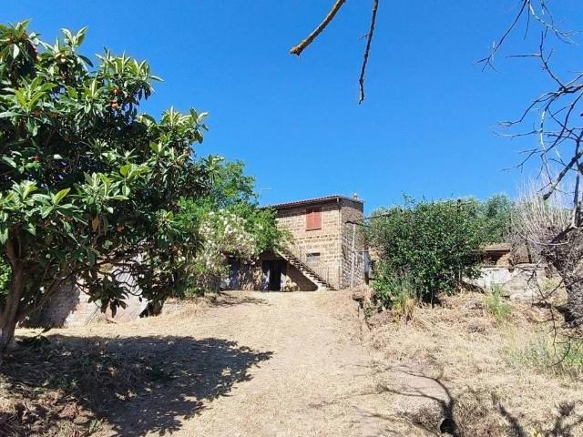 Rustico in vendita a Soriano Nel Cimino, Lazio