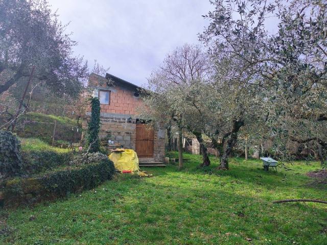 Rustico in vendita a Soriano Nel Cimino, Lazio
