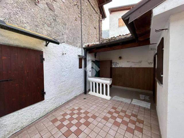 Rustico in vendita a Piazza, Sovere