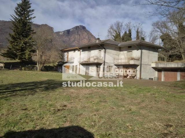 Rustico in vendita a Sovere, Lombardia