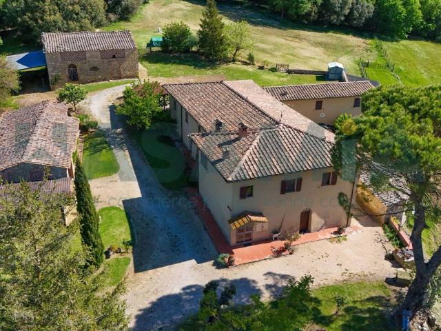 Rustico in vendita a Montarrenti, Sovicille
