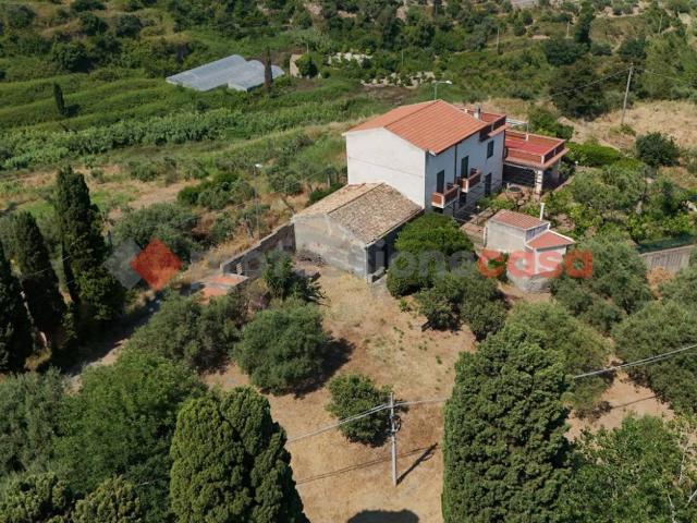 Rustico in vendita a Spadafora, Sicilia