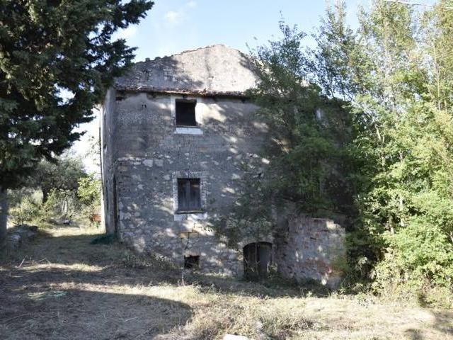 Rustico in vendita a Spigno Saturnia, Lazio
