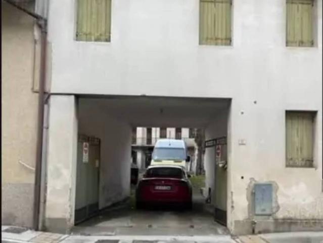 Rustico in vendita a Spilimbergo, Friuli-Venezia Giulia