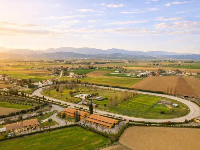 Rustico in vendita a Spoleto, Umbria