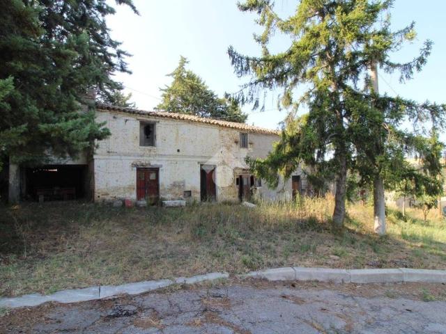 Rustico in vendita a Villa Raspa, Spoltore