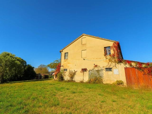 Rustico in vendita a Marche, Ancona