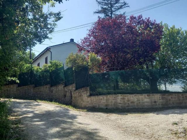 Rustico in vendita a Marche, Ancona