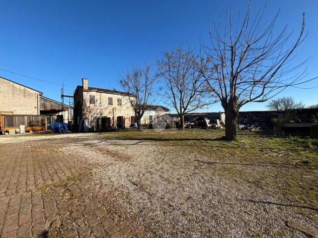 Rustico in vendita a Stanghella, Veneto