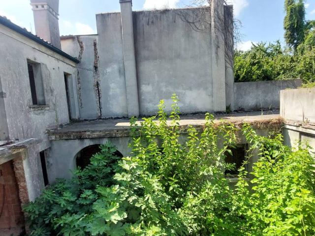 Rustico in vendita a Stra, Veneto