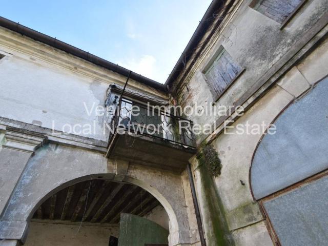 Rustico in vendita a Stra, Veneto