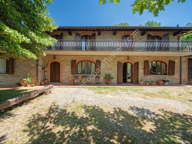 Rustico in vendita a Subbiano, Toscana